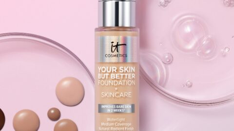Odkryj nowość od IT Cosmetics! Your Skin But Better Foundation + Skincare to podkład, który pokocha Twoja skóra