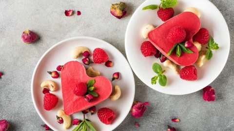 Miłość na talerzu – walentynkowe desery nie tylko dla zakochanych