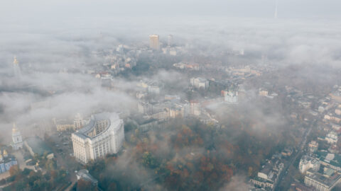 Walka ze smogiem zaczyna przynosić efekty. Jakość powietrza w Polsce powoli się poprawia